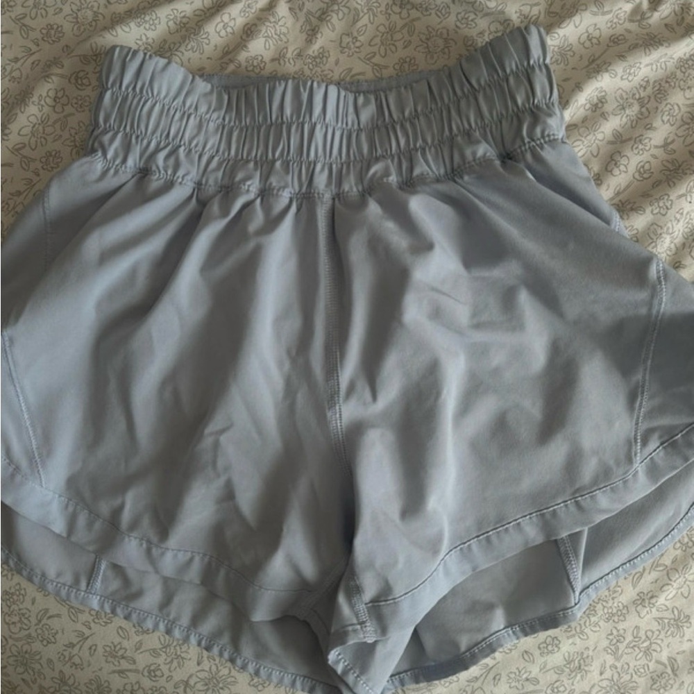 Lululemon track that shorts